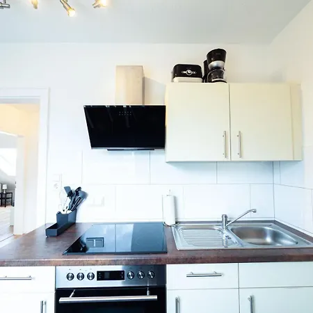 Work & Enjoy In Apartment Ahrensburg